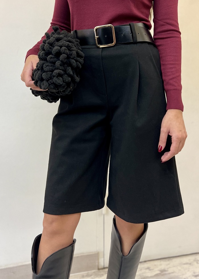 Rita βερμούδα μάλλινη μαύρη με ζώνη