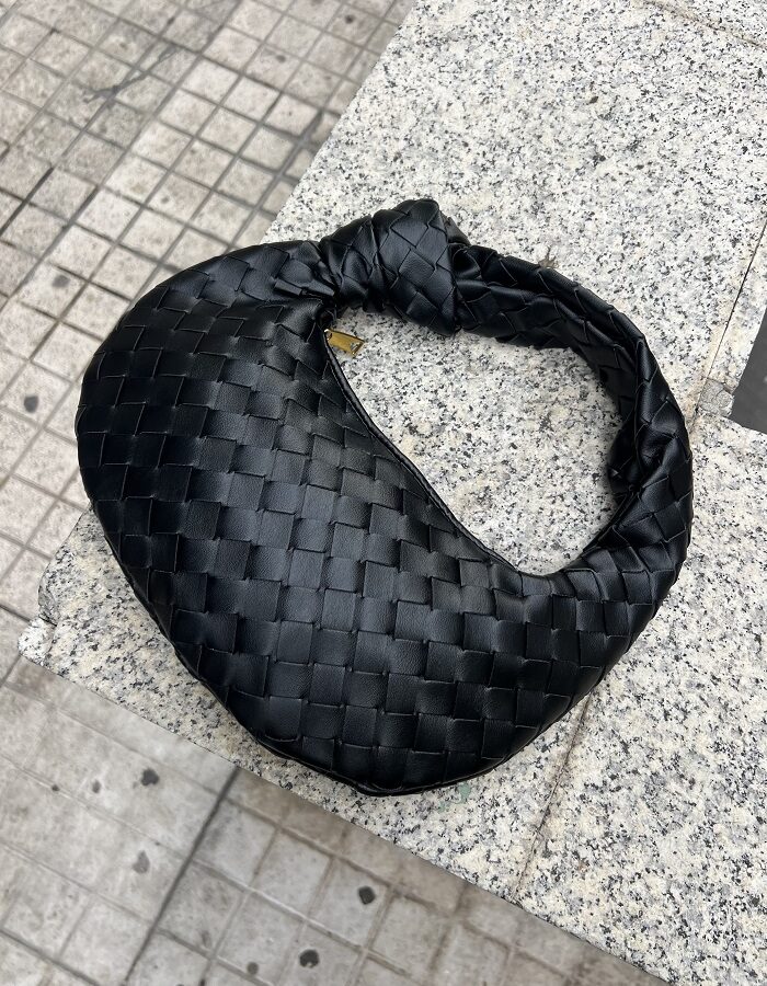 Bottega τσάντα μαύρη δερματίνη