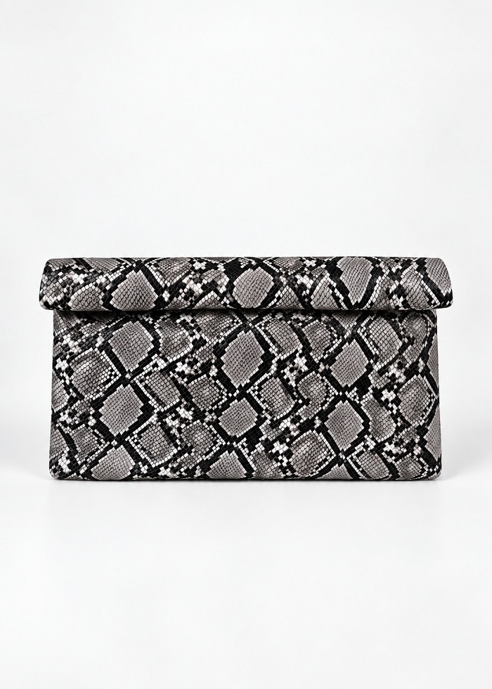 Τσάντα φάκελος snake print γκρι